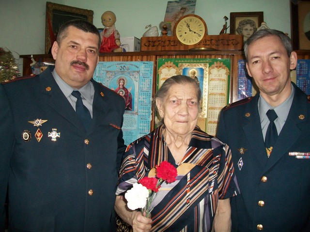 На фото слева на право Игорь Гааг, Анфиса Сучек и Андрей Фирсов