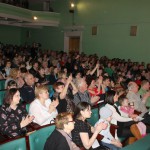 По окончанию программы зрительный зал благодарил участников  бурными аплодисментами
Фото: Сергей Филипов