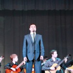 Сергей Кузеванов исполнил песню \"О sole mio\" вместе с ансамблем гитаристов \"Примавэра\"