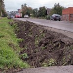 Улица Абоимова (Медный Рудник): местные жители опасаются, что засыпанные водоотводные канавы весной обернутся потопом. Фото: Вадим Аминов, "ВК"