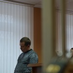 Верхотуров слушает, как "получал взятку". Фото: Александр Сударев, "ВК"