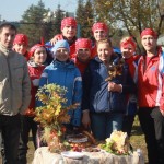 Команда Богословского алюминиевого завода вместе с группой поддержки на конкурсе блюд. Фото: Алеся Копылова, "ВК". 
